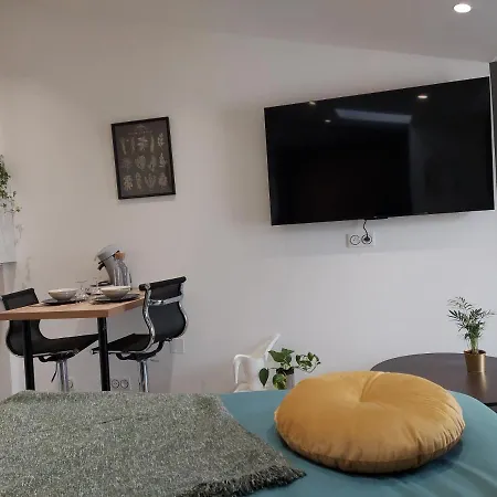 Les De Theophile - Calme Absolu - Wifi - Centre Historique Апартаменти Арль