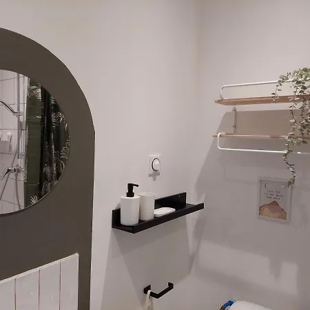 Апартаменти Les De Theophile - Calme Absolu - Wifi - Centre Historique *